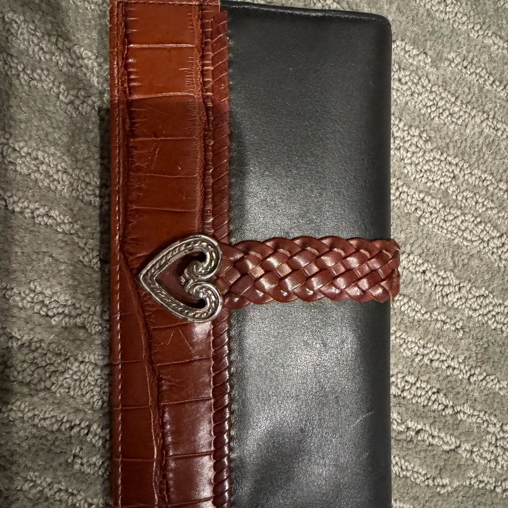 Brighton Wallet